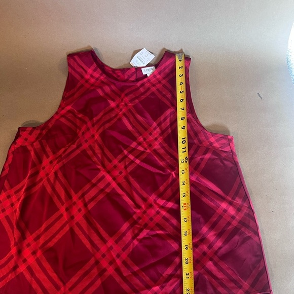 NWT! J Crew Red Sleeveless Back Button plaid Breezy Top Women’s Size L - Picture 4 of 9